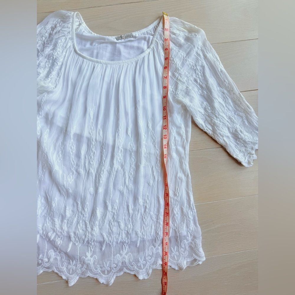 Chic ivory Bellambra top Embroidered Blouse - Picture 10 of 10